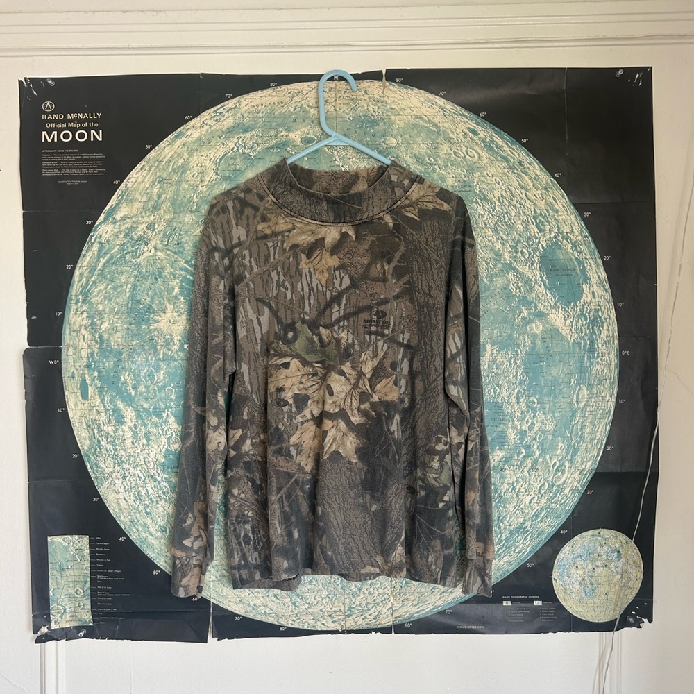 Vintage Mossy Oak mock neck long sleeve